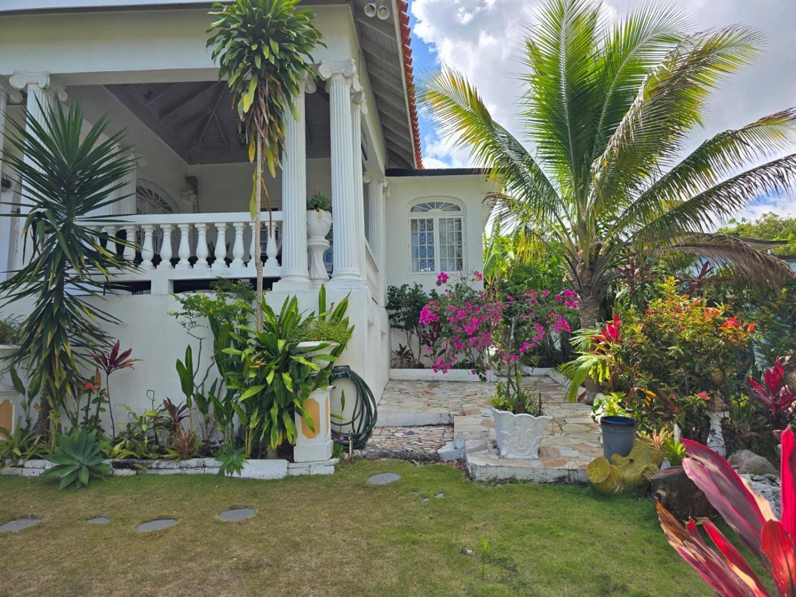 Paradise Palms Jamaica Vacation Rental Montego Bay Exterior foto