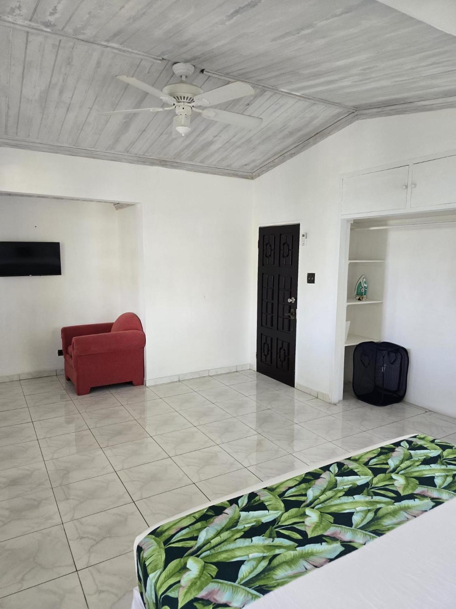 Paradise Palms Jamaica Vacation Rental Montego Bay Exterior foto