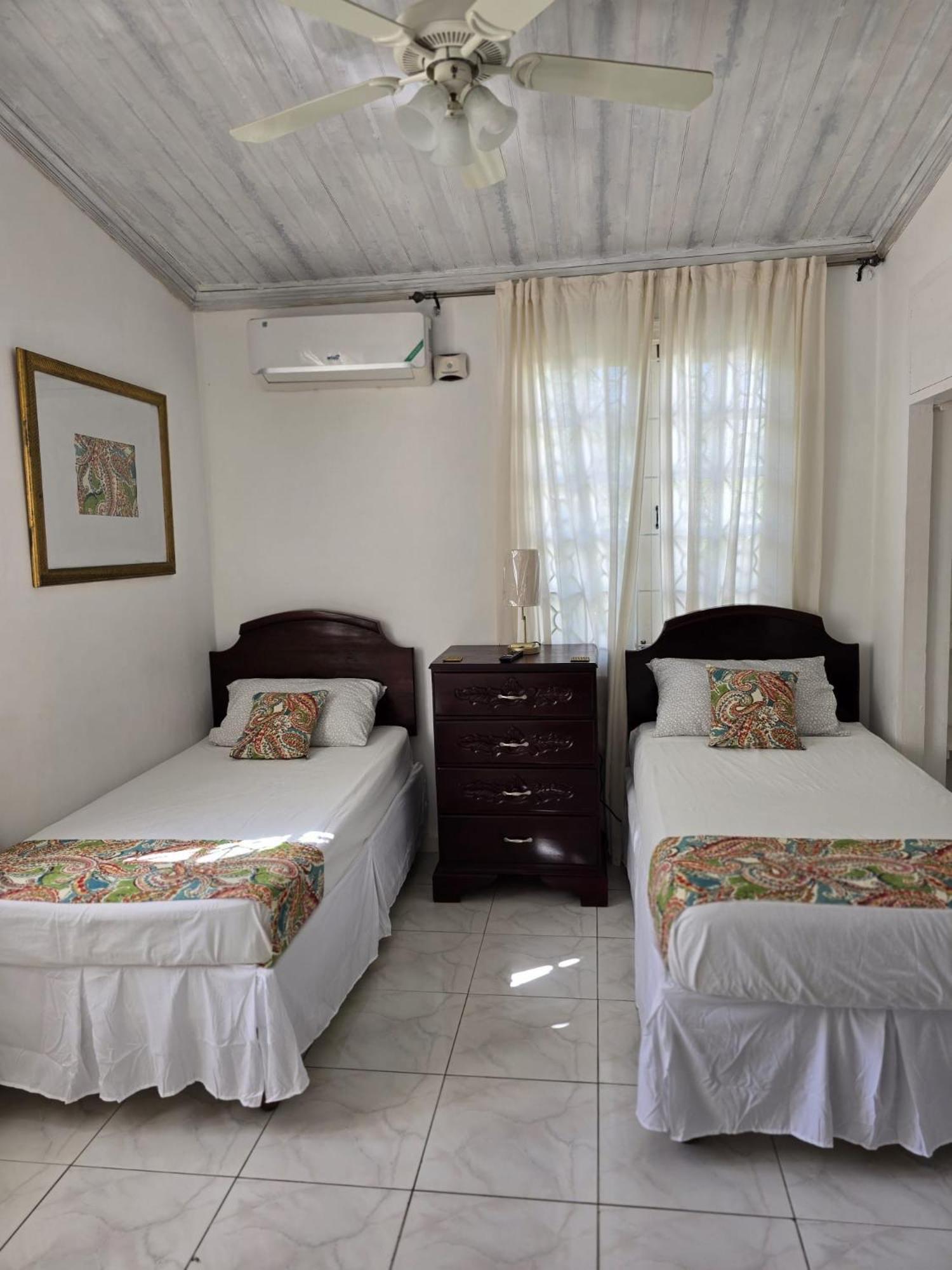 Paradise Palms Jamaica Vacation Rental Montego Bay Exterior foto